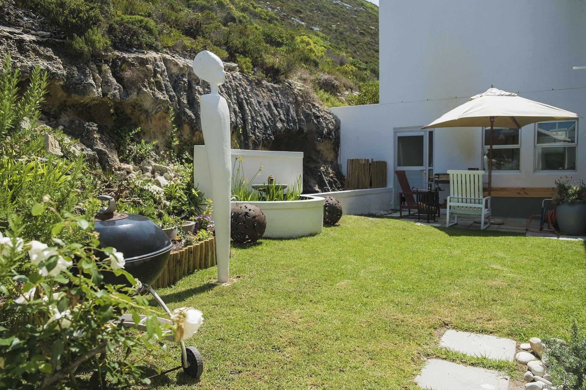 Agulhas Ocean House Hotel Buitenkant foto